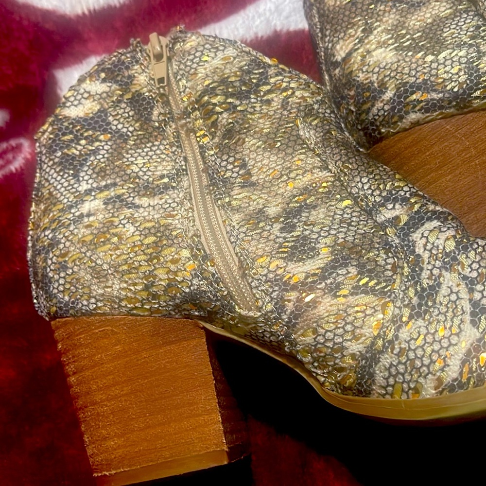 Brown snake and sequins